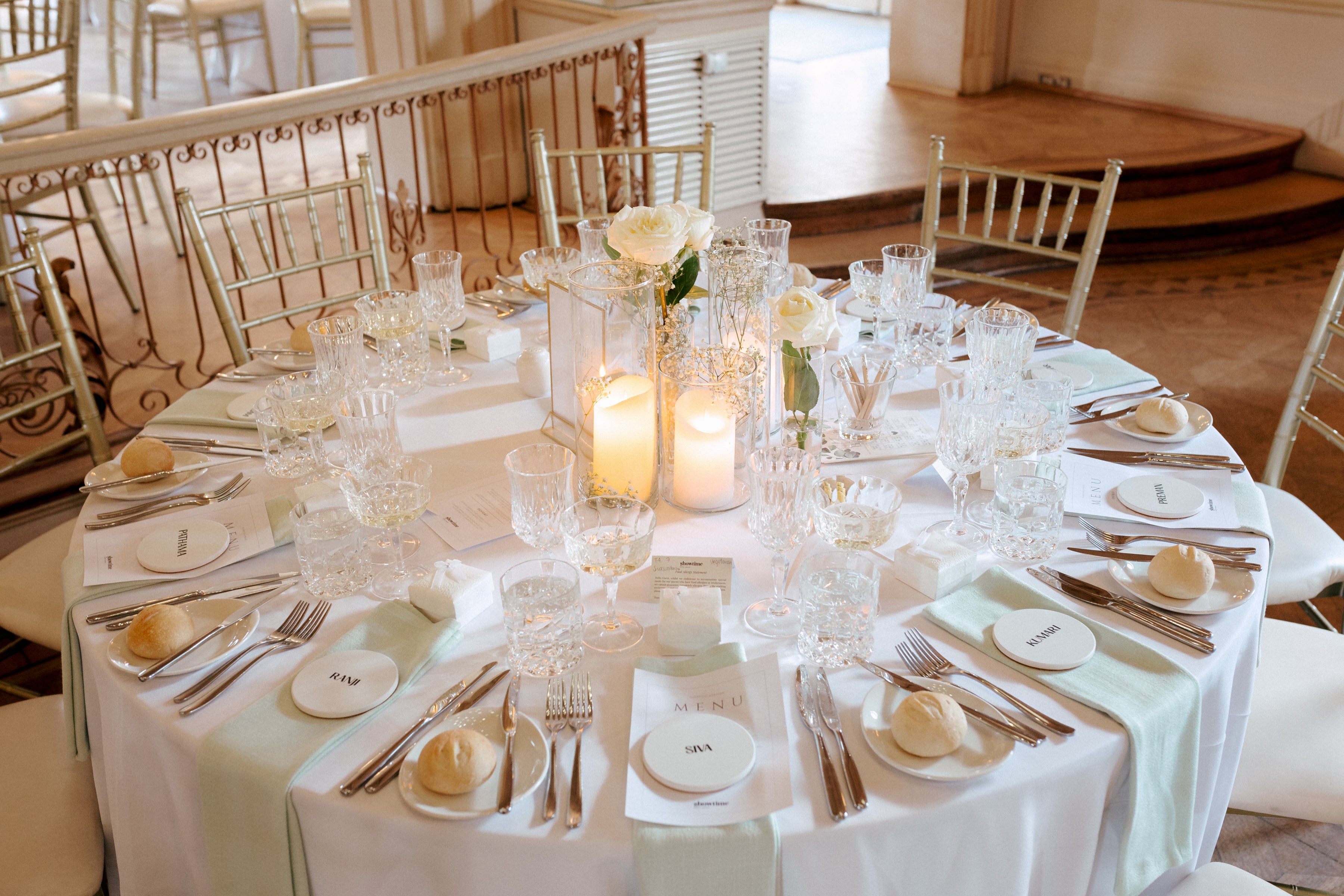Table Arrangement